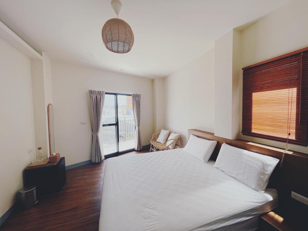 Lixia Hostel Xiaoliuqiu Eksteriør billede